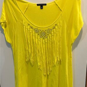 Lemon yellow top